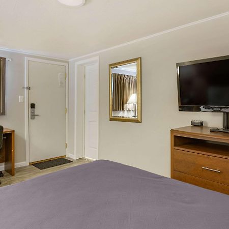 Econo Lodge Bellefonte I-99 Экстерьер фото