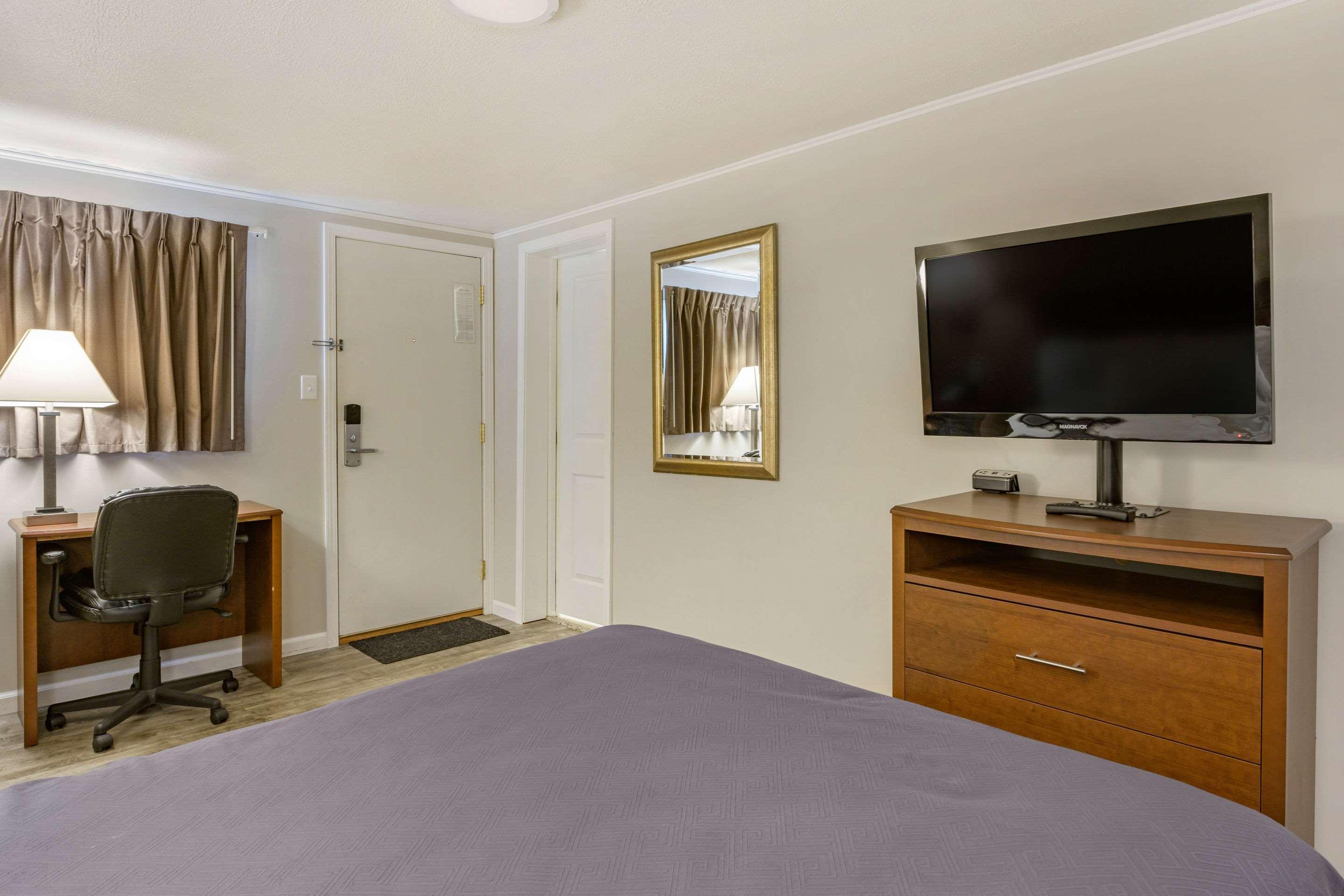 Econo Lodge Bellefonte I-99 Экстерьер фото