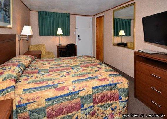 Econo Lodge Bellefonte I-99 Номер фото